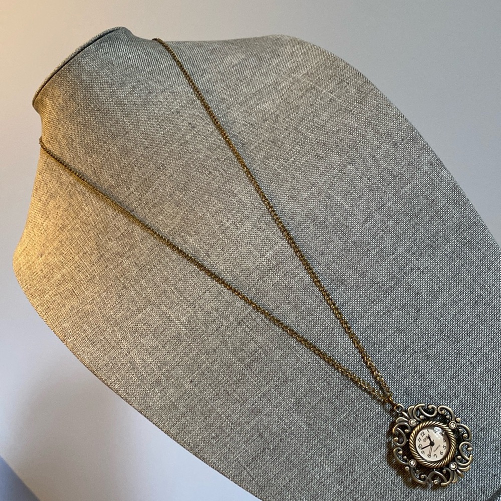 Vtg Pendant Watch Necklace